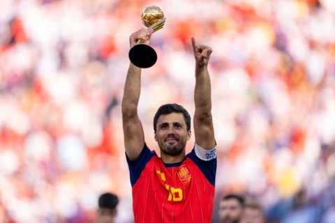 real-madrid-inicia-negociacao-com-manchester-city-para-contratar-rodri