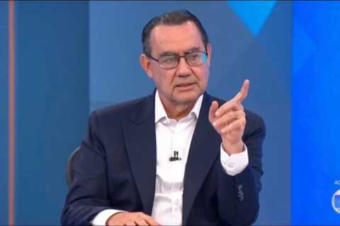 proposta-de-augusto-cury-de-colocar-influencers-em-embaixadas-rende-memes